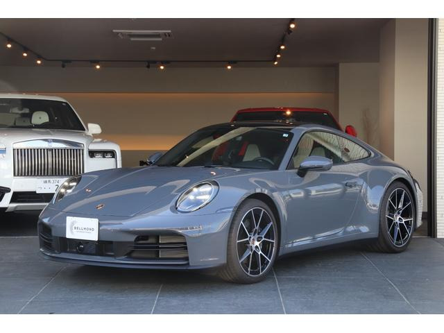 911 カレラ 992.2後期現行モデル サンルーフ