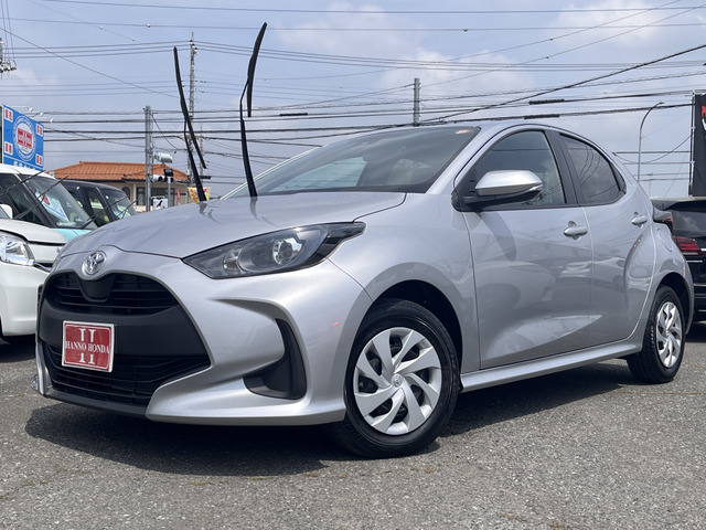 ヤリス 1.5 G マルチメディアナビ バックモニター