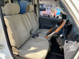 前席もアトレー仕様で乗り心地いいです!