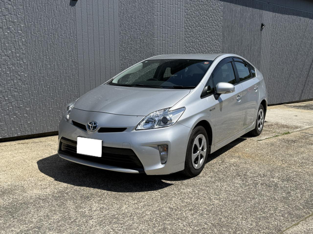 プリウス 1.8 L メモリーナビ ETC スマートキー