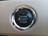 押せばエンジン始動!プッシュスタートです☆キーをポケットなどに入れててもエンジンがつけられるのでとっても便利♪ポチッとエンジンをかけて週末はドライブにでかけましょー♪