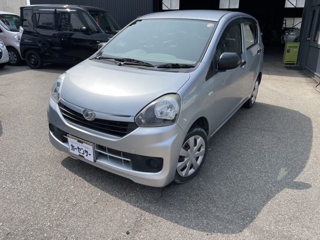 ダイハツ ミライース 