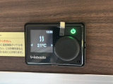 大人気のFFヒーター付きです。冬場も快適にお過ごし頂けます。車体の燃料を使うので燃料の補給なども必要有りません!