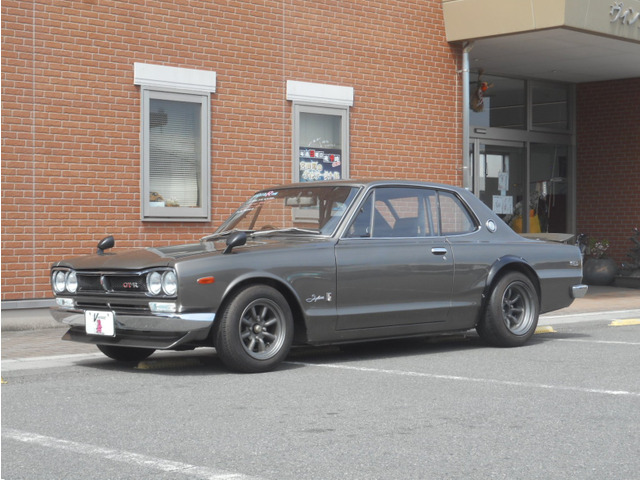 日産 スカイライン 