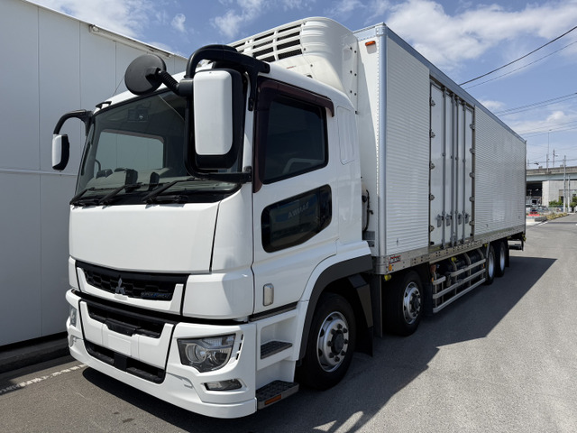 三菱ふそう スーパーグレート 