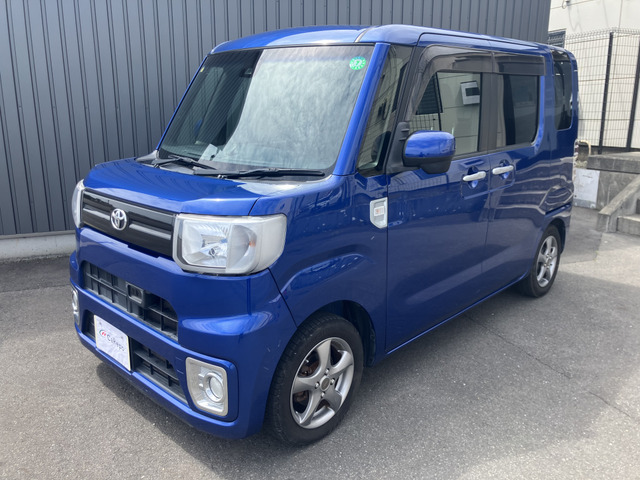 トヨタ ピクシスメガ 