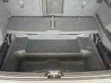 トランク下部にも収納スペースがあります!
