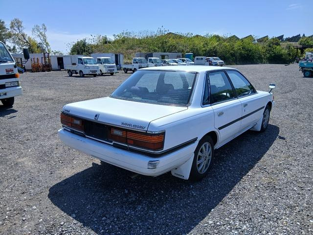 トヨタ カムリ 2.0 ZX オートマ の中古車詳細 (181,000km, ホワイト