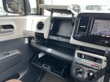 【支払総額推進店】お車をご覧い頂きまして、誠に有難う御座います。在庫車両になりますので、是非ご都合の宜しい時に、見に来て下さい。来店予約をされると、ご案内がスムーズです。