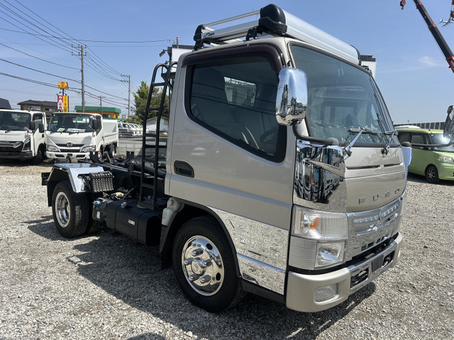 三菱ふそう キャンター 