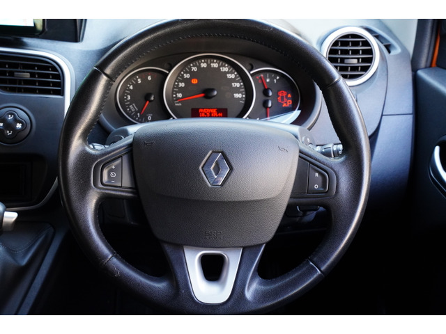 ルノー カングー