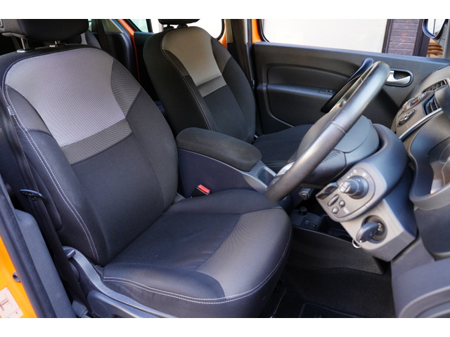 ルノー カングー