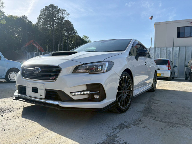 スバル レヴォーグ 