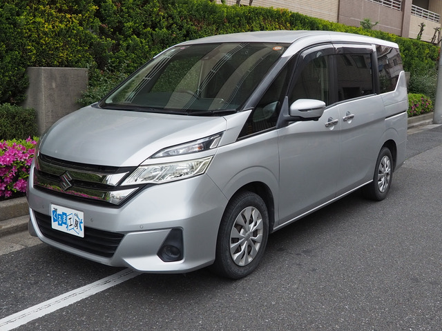 ランディ 2.0 S 8人乗り 左側オートスライドドア