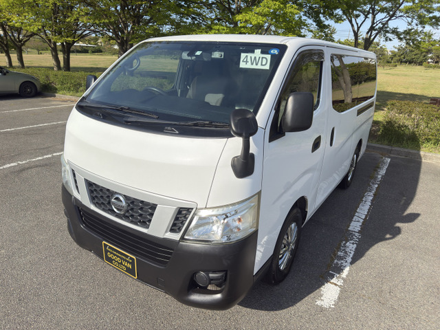 日産 NV350キャラバン 2.5 DX ロング ディーゼル 4WD ディーゼル