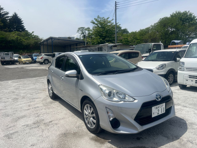 アクア 1.5 S 08035049222