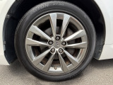 純正18インチアルミホイール
