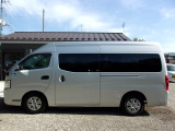 NV350キャラバン 2.5 チェアキャブ D仕様 車いす4脚 ストレッチャー固定 Bカメラ