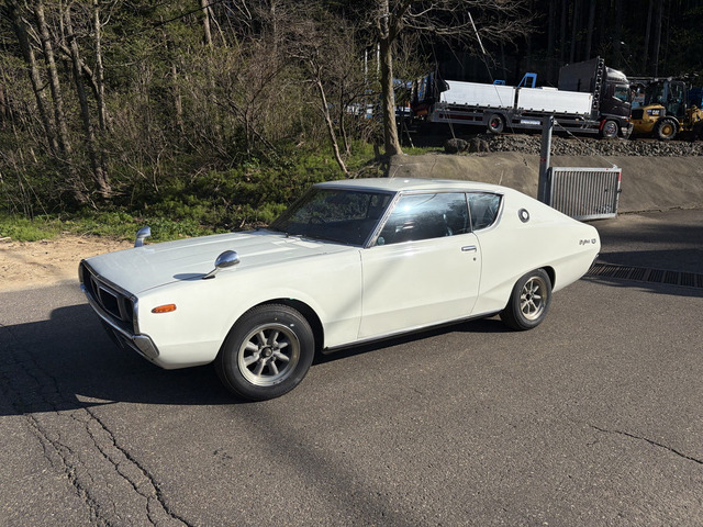 日産 スカイライン 