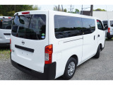 NV350キャラバン 2.0 DX ロング 5ドア低床キーレスPW前後ドラレコ簿8枚