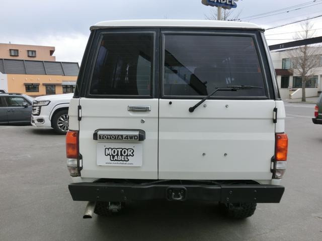 トヨタ ランドクルーザー70 4.2 ZX ディーゼル 4WD 前後デフロック