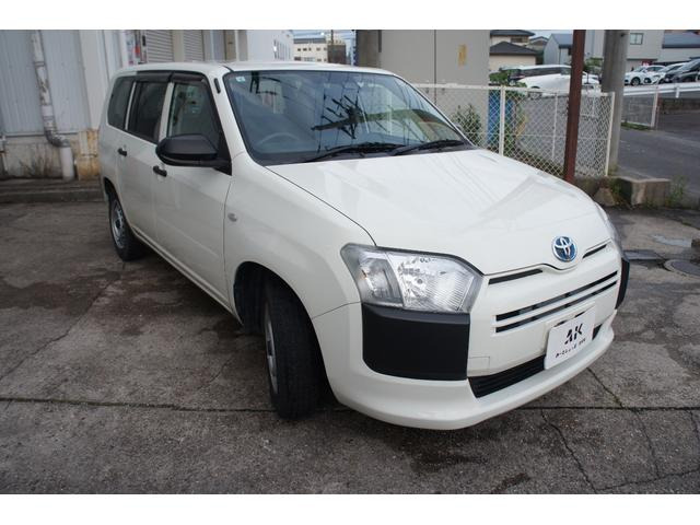 トヨタ プロボックスバン 