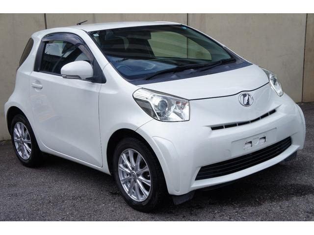 トヨタ iQ 