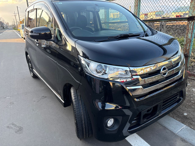 デイズ ハイウェイスターX 4WD 1年間距離無制限保証