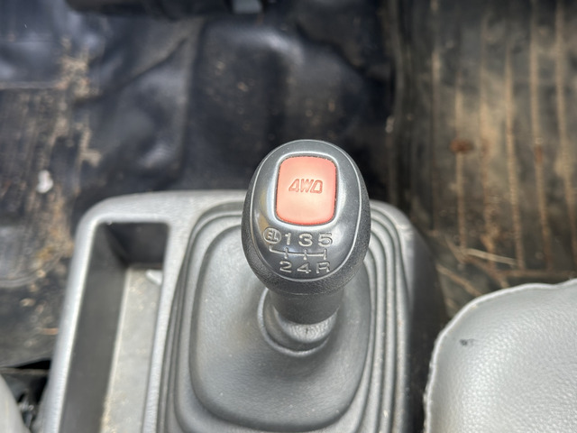 スバル サンバートラック TB プロフェッショナル 4WD Tベルト交換済