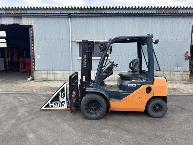 トヨタL&F エンジンフォークリフト 18682