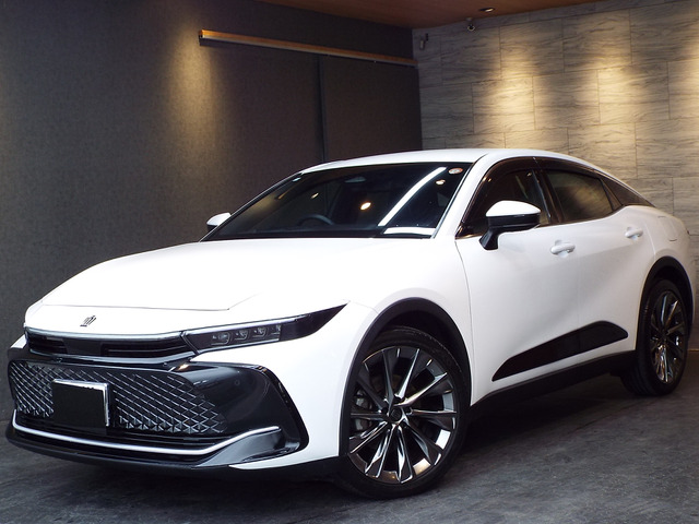 クラウンクロスオーバー 2.5 G アドバンスト レザー パッケージ E-Four 4WD 