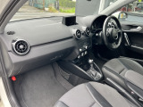 弊社では、女性スタッフも在籍しております。お車の事で、お困りごとがございましたら、何でもご相談ください!