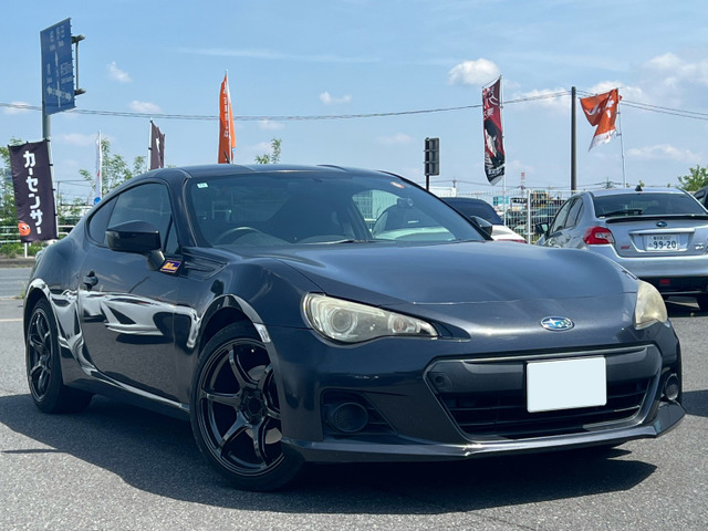 BRZ 2.0 R ナルディステアリング MT 社外AW