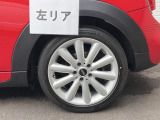 【左リア】キズ有り ※ホイールにできたキズのリペアも承っていますのでお気軽にご相談ください。