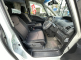 気になるシートのシミなどございましたらご納車前に綺麗にクリーニングしてご納車させていただきます。