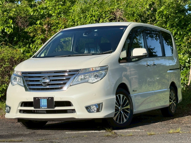 セレナ 2.0 ハイウェイスター Vセレクション+Safety S-HYBRID 