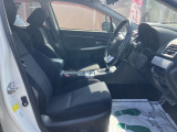 運転席 目立つ傷等ありません。1オーナー車。