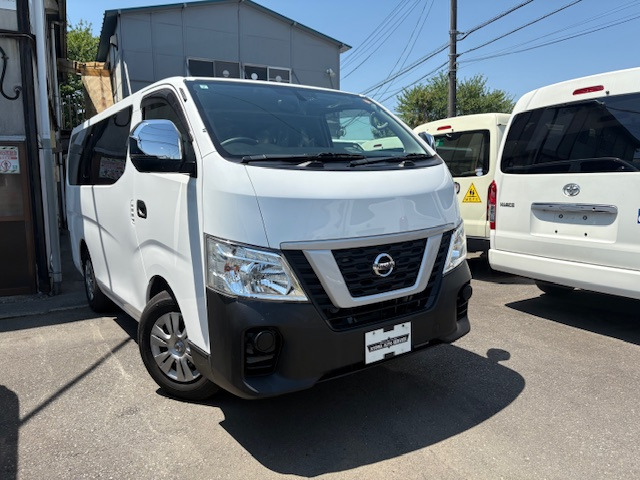 NV350キャラバンワゴン 2.5 DX ロング 低床 自動ドア スライドドア連動オートステップ