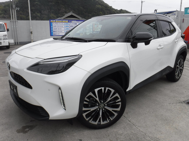 ヤリスクロス  走行5万㌔代 綺麗な車輛