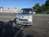 ライトの曇りなくキレイです・フォグランプ付きです。(支払総額15.8万円・圏内に限り・フォグランプ付き・タイミングチェーンですのでベルト交換必要ございませ)