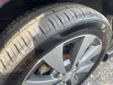 タイヤ山十分あります。車検、レッカー等で不在がちの為ご来店の際には090-5566-1626川崎までご連絡ください(^^♪