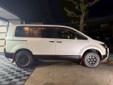 【ガラスコーティング】 当社では【ボディーガラスコーティング】も施工可能です!お車の艶が出て汚れにくく、お手入れも楽ちんです!お気軽にスタッフまでお尋ね下さい!