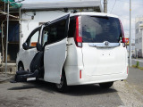 福祉車両X2列目サイドリフトアップシート
