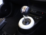 1.5Lエンジン並みのパフォーマンスを発揮する爽快な走りが魅力の0.9Lターボエンジンとスムーズな変速を実現するマニュアルモード付き電子制御6速ATを搭載し、パワフルで快適な走りを実現!!