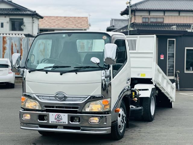 デュトロ  HANAMIDAI3tダンプ5MTターボ