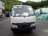 準中型免許以上、AT限定免許で運転可能です。車両重量:3670kg 車両総重量:6685kg