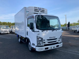 エルフ  2t積・冷凍冷蔵車・セミロング・全低床