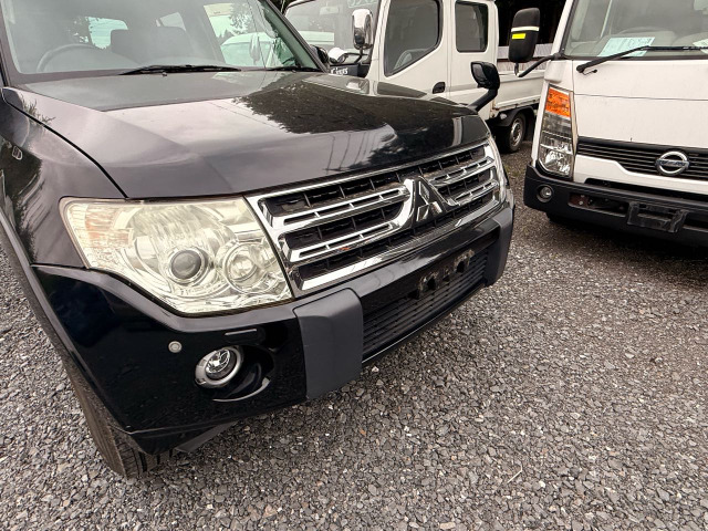 三菱 パジェロ 3.0 ショート VR-I 4WD 5速MT/4WD/車検2年付 の中古車 