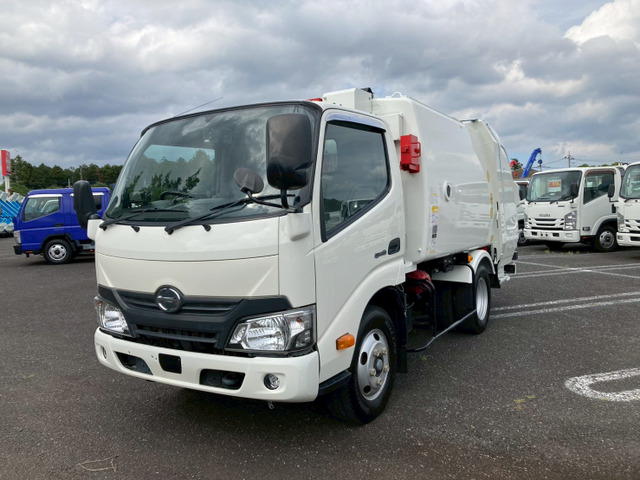 デュトロ 2t積・パッカー車・4.2立方・MT5