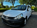 H27年4月 AD VE 1,500CC AT 2WD 79,000km☆彡